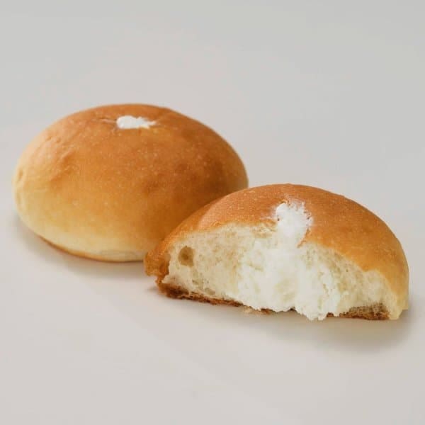 ホイップクリームパン